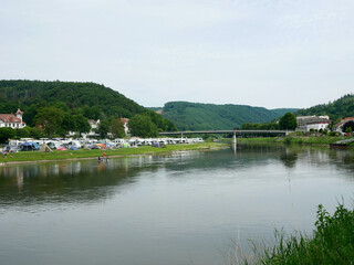 Fototapeta na wymiar Blick auf die Weser vom Dreiländereck bei Bad Karlshafen