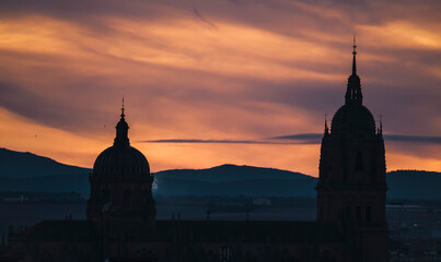 Naklejka premium Sunset with the Cathedral of Salamanca 
