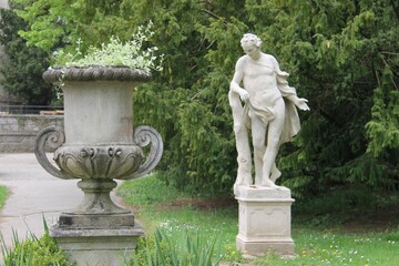 Obraz premium A statue in the garden of Konopiste Castle, Czech Republic