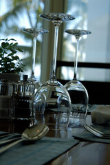 食事　パーティー　リゾート　グラス　リラックス