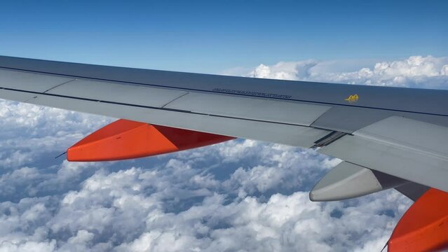 vue aile A320 nuages