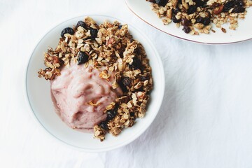 Granola breakfast 