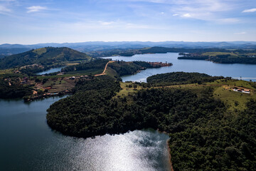 Fotografia aérea da represa de Caconde SP. Cidade do interior de São Paulo, Brasil. 2022.