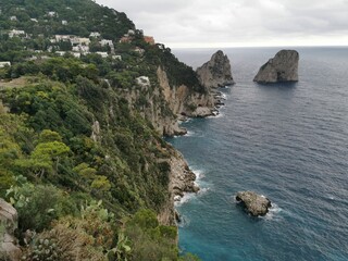 Isola di Capri - Napoli - I monumenti e gli scorci più suggestivi - paesaggi giardini e costruzioni