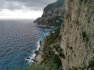 Isola di Capri - Napoli - I monumenti e gli scorci più suggestivi - paesaggi giardini e costruzioni