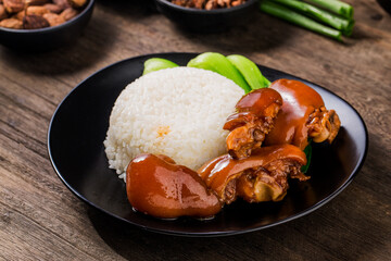 A bowl of fresh trotters rice