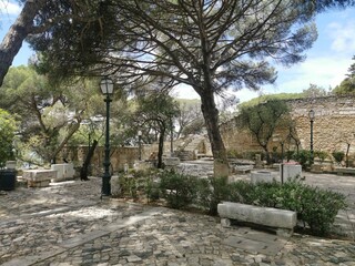 Lisbona - Portogallo - Scorci paesaggistici e monumenti - mozzafiato - azulejos - paone