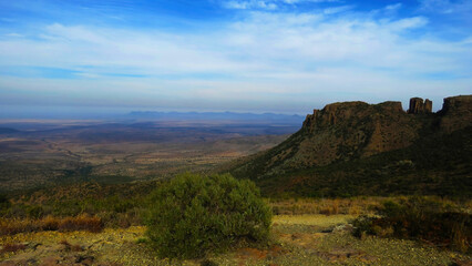 Fototapeta na wymiar Plains of the Great Karoo and valley of Desolation at Camdeboo National Park, Eastern Cape.
