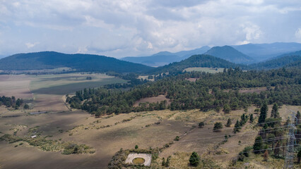 Obraz premium Montañas en Parque Nacional Cumbres del Ajusco, Ciudad de México.