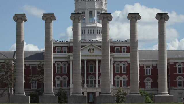 U Of Missouri - Jesse Hall Close Ups