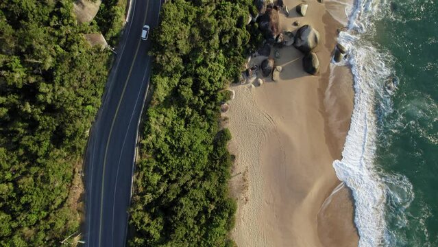 Drone footage of Balne&aacute;rio Cambori&uacute;, sunrise at Interpraias