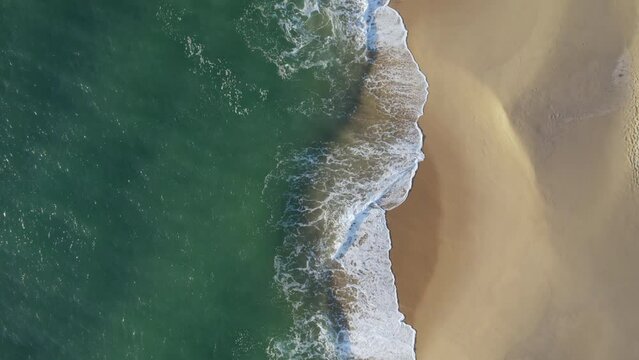 Drone footage of Balne&aacute;rio Cambori&uacute;, sunrise at Interpraias