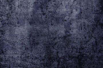 古いダークな壁面