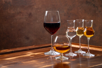 vino grappa e brandy 