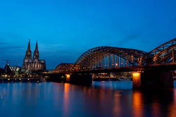 Kölner Dom bei Nacht © Rick