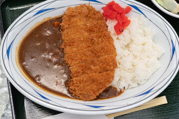 カツカレー