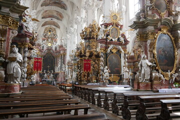Fototapeta na wymiar Inneres Barockkirche Kloster Neuzelle