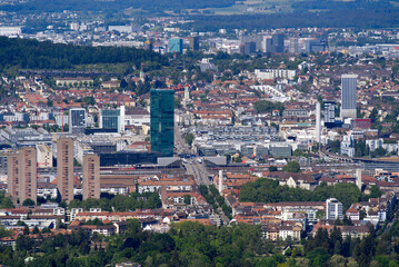Aerial view of City of Zürich seen from local mountain Uetliberg on a sunny spring day. Photo taken May 18th, 2022, Zurich, Switzerland.