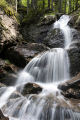 Fototapeta na wymiar Rißloch Wasserfälle im Bayrischen Wald bei Maisdorf - Wandererlebnis