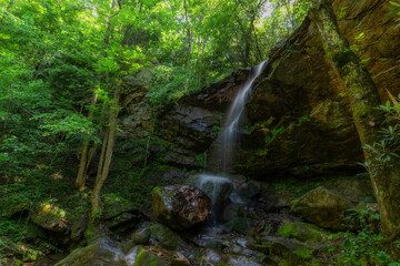 Naklejka na ściany i meble Millstone Creek Waterfalls in northeastern Tennessee, USA