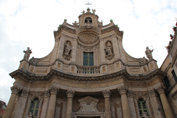 Fototapeta na wymiar baroque church (basilica della colleggiata) in catania in sicily (italy) 