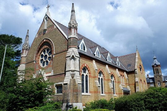 Reeds Chapel, Orphanage Road, Watford