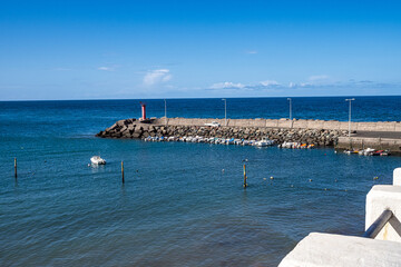 Obraz premium The port and beach Puerto de la Aldea of the Village of San Nicolas in Gran Canaria in Spain