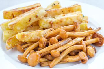 French fries with mushrooms
