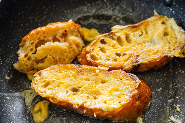 フレンチトースト作り