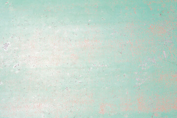 光が当たる大きな金属板