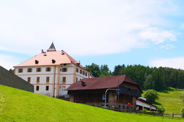 Fototapeta na wymiar Schloss Klobenstein
