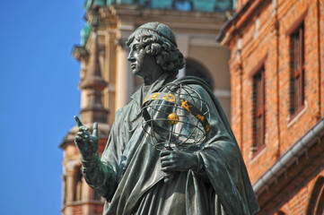 Statue of copernicus, Torun, Kuyavian-Pomeranian Voivodeship, Poland © Darek Bednarek