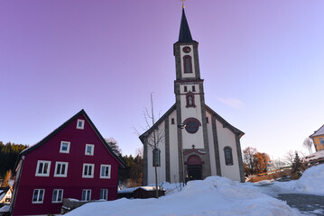 Fototapeta na wymiar St. Antonius Kirche in Schönwald am Schwarzwald