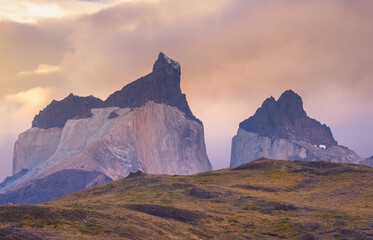 cuernos torres del Paine, octava maravilla del mundo, Magallanes, entre montes y cerros en...