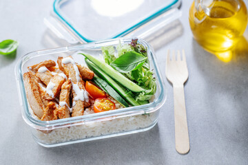 Lunch to go in glass lunchbox to go