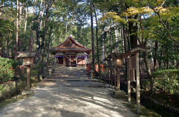 大田神社　参道と拝殿　京都市北区上賀茂