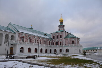 Fototapeta na wymiar monastery near Moscow