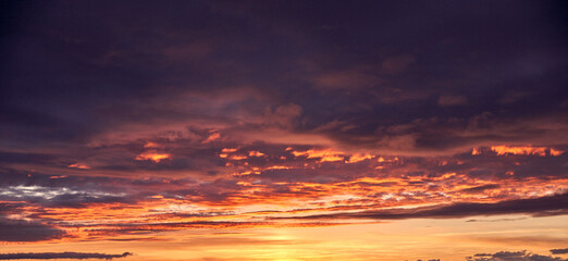 Fototapeta na wymiar Beautiful natural sky with clouds at sunset, colorful.