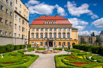 Muzeum Miejskie – dawny pałac królewski