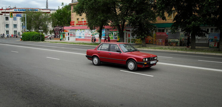 kazakhstan, Ust-Kamenogorsk, may 27, 2022: BMW E30 3-series. Downtown