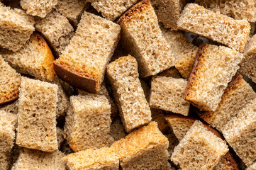 texture of rye crackers