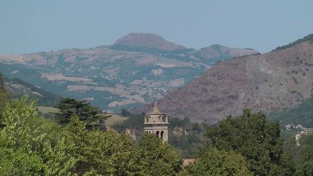 Parcellara stone (Pietra Parcellara) seen from Bobbio (Italy).