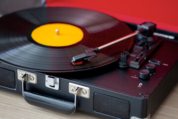 Turntable for vinyl records