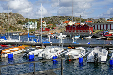 Hafen auf einer Schäreninsel in Schweden
