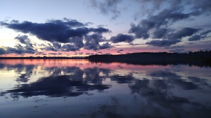 Fototapeta premium sunset over the lake