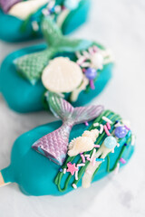 Mermaid cakesicles