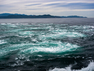 【淡路島】観光船から見た渦潮