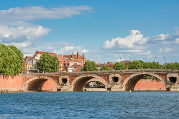 Toulouse landscape with Garonne River and the Pont-Neuf