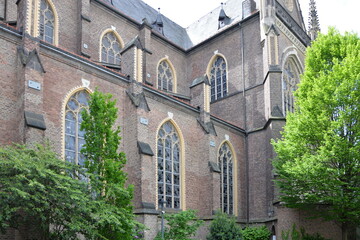 Obraz premium Historische Kirche in der Altstadt von Bonn, Nordrhein - Westfalen