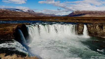 Wasserf&auml;lle in Island.